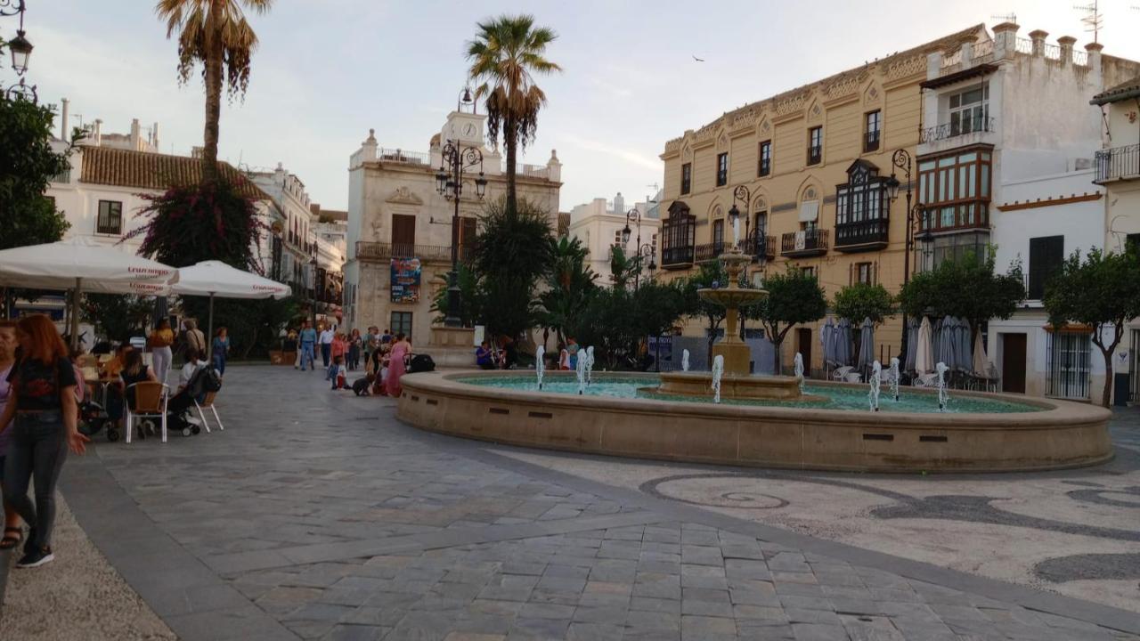 Piso De Dos Dormitorios En El Centro De Sanlucar De Barrameda Luaran gambar